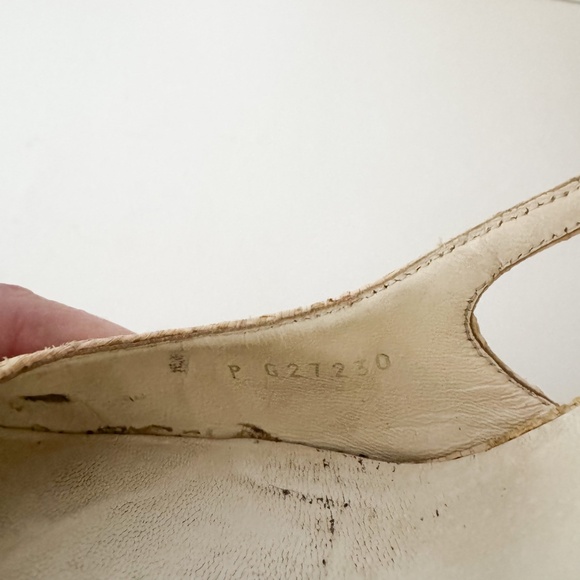 Chanel Gold Cap Toe CC Raffia Slingback Pumps EU 38 - Picture 6 of 6